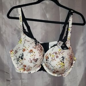 Torrid bra size 40DD
